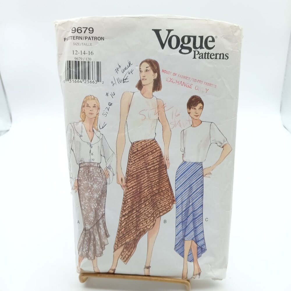 Vogue Patterns Misses Petite Skirt Vintage Sewing Pattern 9679 Sizes 12-16 1997
